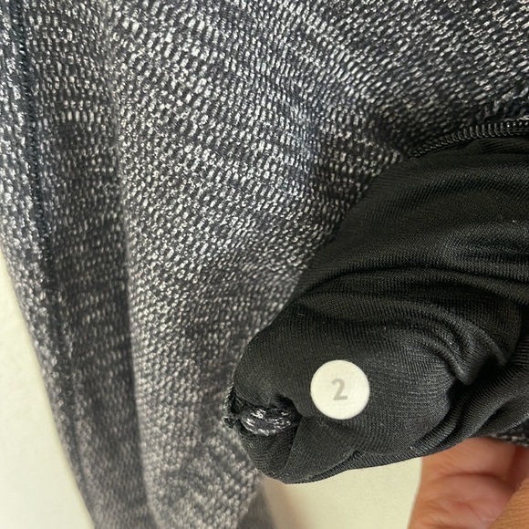Lululemon jacket - Picture 7 of 7